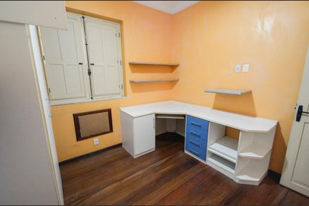 Casa à venda com 180m², 3 quartos e 1 vagaQuarto 1