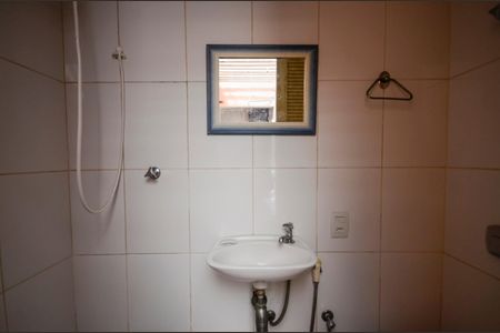 Casa à venda com 180m², 3 quartos e 1 vagaBanheiro de Serviço