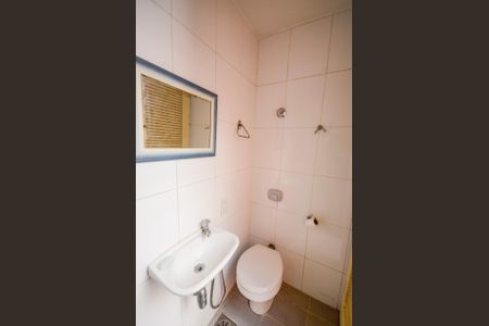 Casa à venda com 180m², 3 quartos e 1 vagaBanheiro de Serviço