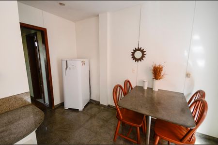 Casa à venda com 180m², 3 quartos e 1 vagaCozinha