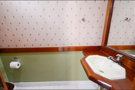 Casa à venda com 180m², 3 quartos e 1 vagaLavabo