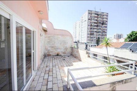 Casa à venda com 180m², 3 quartos e 1 vagaTerraço
