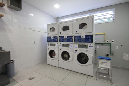 Apartamento à venda com 34m², 2 quartos e sem vagaÁrea comum