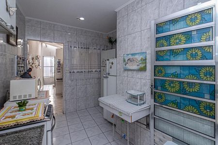 Casa à venda com 690m², 6 quartos e 8 vagasCozinha (Casa 3) 