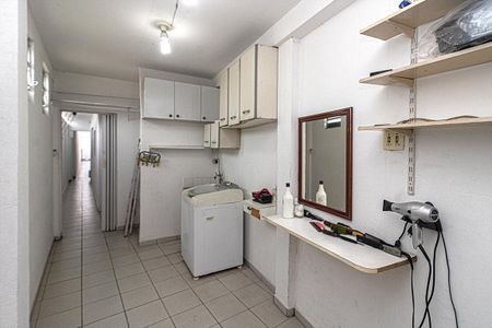 Casa à venda com 690m², 6 quartos e 8 vagasÁrea de Serviço