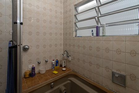 Casa à venda com 690m², 6 quartos e 8 vagasBanheiro Social