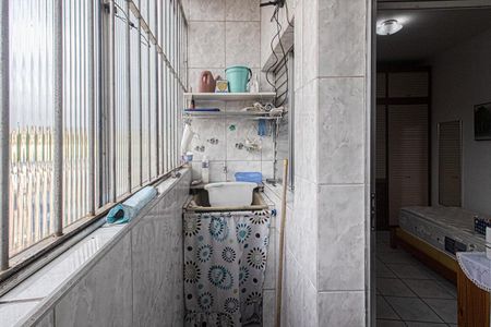 Casa à venda com 690m², 6 quartos e 8 vagasÁrea de Serviço (Casa 3) 