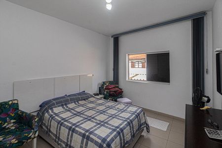 Casa à venda com 690m², 6 quartos e 8 vagasQuarto 1