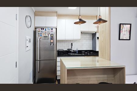 Apartamento à venda com 48m², 2 quartos e 1 vaga Apartamento à venda com 48m², 2 quartos e 1 vagaCozinha e área de serviço