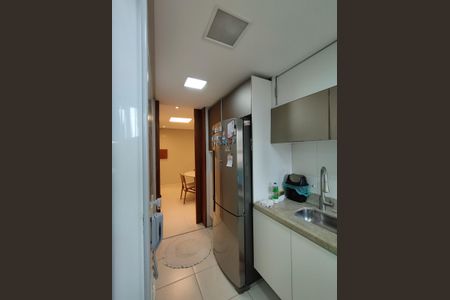 Apartamento à venda com 96m², 3 quartos e 2 vagasCozinha - Armários