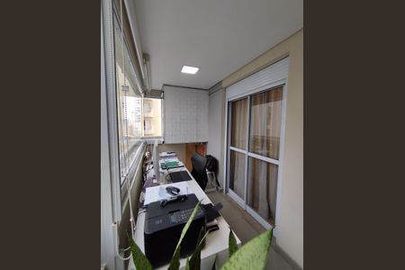 Apartamento à venda com 96m², 3 quartos e 2 vagasEscritório