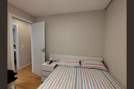 Apartamento à venda com 96m², 3 quartos e 2 vagasQuarto 2