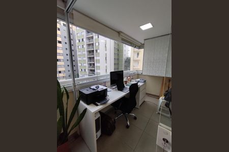 Apartamento à venda com 96m², 3 quartos e 2 vagasEscritório