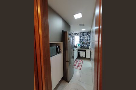 Apartamento à venda com 96m², 3 quartos e 2 vagasCozinha - Armários