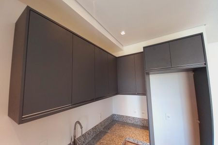Apartamento para alugar com 76m², 2 quartos e 2 vagasDetalhe da Cozinha