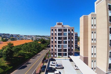 Apartamento para alugar com 76m², 2 quartos e 2 vagasVista da varanda