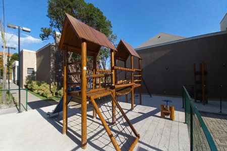 Apartamento para alugar com 76m², 2 quartos e 2 vagasÁrea comum - Playground