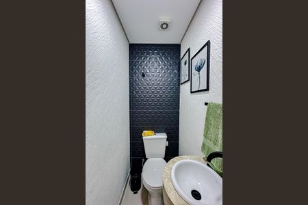 Casa de condomínio à venda com 200m², 3 quartos e 4 vagasLavabo Sala