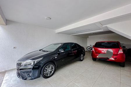 Casa de condomínio à venda com 200m², 3 quartos e 4 vagasGaragem