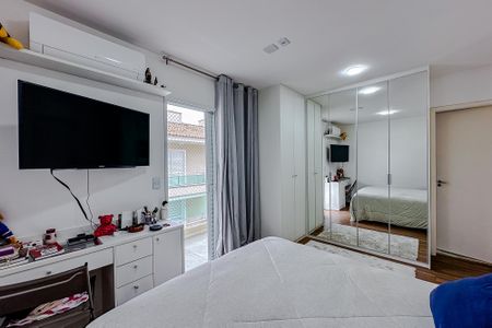 Casa de condomínio à venda com 200m², 3 quartos e 4 vagasQuarto 1 - Suíte