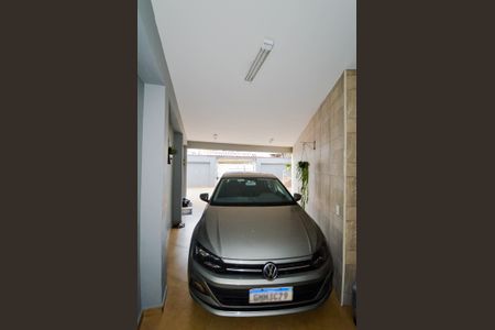 Casa à venda com 186m², 2 quartos e 3 vagasGaragem