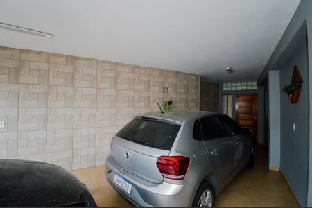 Casa à venda com 186m², 2 quartos e 3 vagasGaragem
