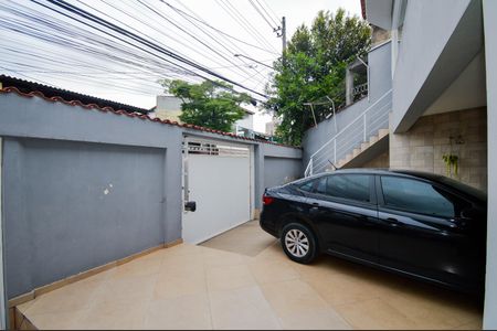 Casa à venda com 186m², 2 quartos e 3 vagasGaragem