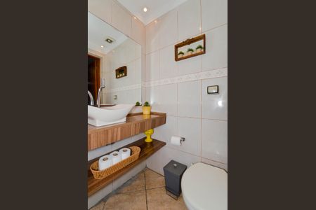 Casa à venda com 186m², 2 quartos e 3 vagasLavabo