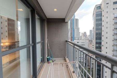 Studio à venda com 32m², 1 quarto e sem vagaSacada