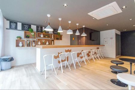 Studio à venda com 32m², 1 quarto e sem vagaÁrea comum - Salão de festas