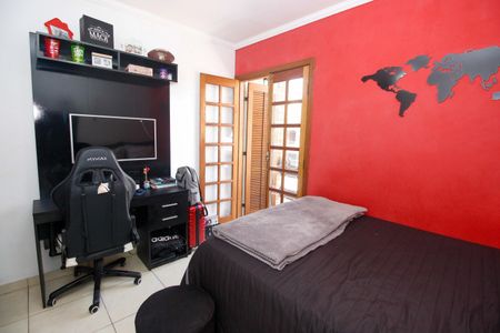 Casa de condomínio à venda com 205m², 3 quartos e 3 vagasQuarto 1