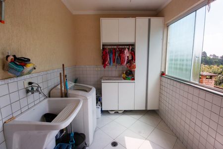 Casa de condomínio à venda com 205m², 3 quartos e 3 vagasÁrea de Serviço
