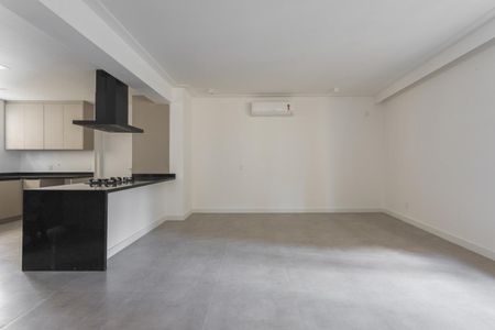 Apartamento à venda com 225m², 3 quartos e 2 vagasFoto 02