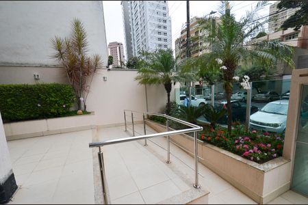 Apartamento à venda com 175m², 4 quartos e 3 vagas Apartamento à venda com 175m², 4 quartos e 3 vagasÁrea comum