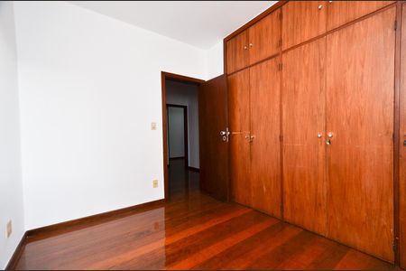 Apartamento à venda com 175m², 4 quartos e 3 vagas Apartamento à venda com 175m², 4 quartos e 3 vagasQuarto 1