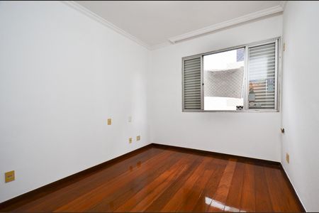 Apartamento à venda com 175m², 4 quartos e 3 vagas Apartamento à venda com 175m², 4 quartos e 3 vagasQuarto 3