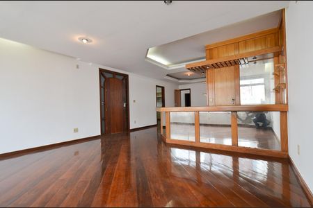 Apartamento à venda com 175m², 4 quartos e 3 vagas Apartamento à venda com 175m², 4 quartos e 3 vagasSala