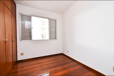 Apartamento à venda com 175m², 4 quartos e 3 vagas Apartamento à venda com 175m², 4 quartos e 3 vagasQuarto 1