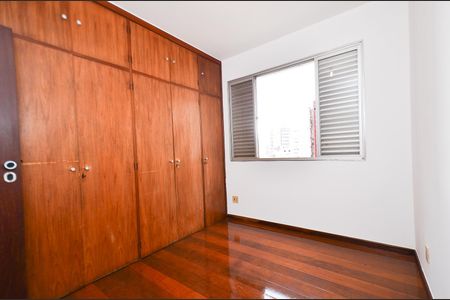 Apartamento à venda com 175m², 4 quartos e 3 vagas Apartamento à venda com 175m², 4 quartos e 3 vagasQuarto 1