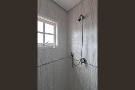 Casa à venda com 272m², 4 quartos e 2 vagasBanheiro Suíte 2