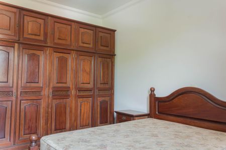 Casa à venda com 349m², 4 quartos e 6 vagas Casa à venda com 349m², 4 quartos e 6 vagasSuíte 2