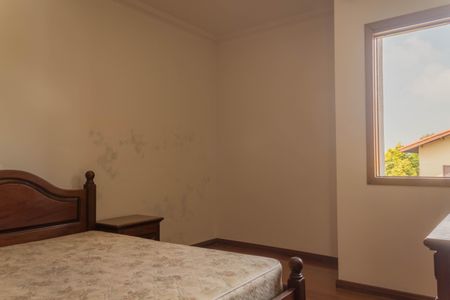 Casa à venda com 349m², 4 quartos e 6 vagas Casa à venda com 349m², 4 quartos e 6 vagasSuíte 2