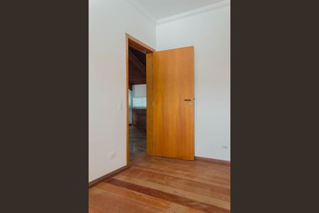 Casa à venda com 349m², 4 quartos e 6 vagas Casa à venda com 349m², 4 quartos e 6 vagasQuarto 1