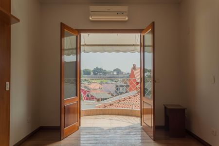 Casa à venda com 349m², 4 quartos e 6 vagas Casa à venda com 349m², 4 quartos e 6 vagasSuíte 1