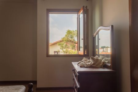 Casa à venda com 349m², 4 quartos e 6 vagas Casa à venda com 349m², 4 quartos e 6 vagasSuíte 2