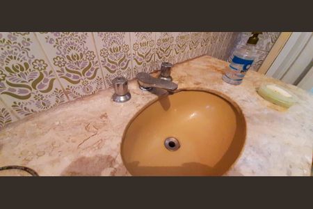 Casa para alugar com 240m², 3 quartos e 1 vagaLavabo