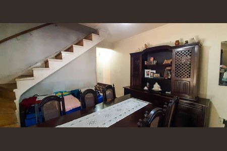 Casa para alugar com 240m², 3 quartos e 1 vagaSala