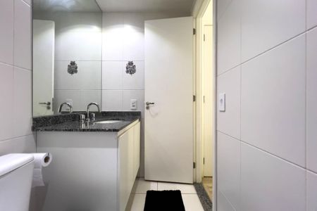 Studio para alugar com 34m², 1 quarto e 1 vaga Studio para alugar com 34m², 1 quarto e 1 vagaBanheiro