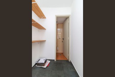 Apartamento para alugar com 73m², 2 quartos e 1 vaga Apartamento para alugar com 73m², 2 quartos e 1 vagaÁrea de Serviço - Quarto