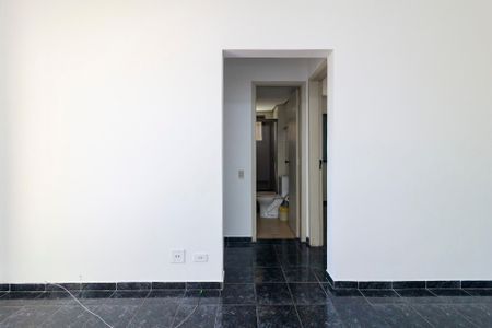 Apartamento para alugar com 73m², 2 quartos e 1 vaga Apartamento para alugar com 73m², 2 quartos e 1 vagaSala